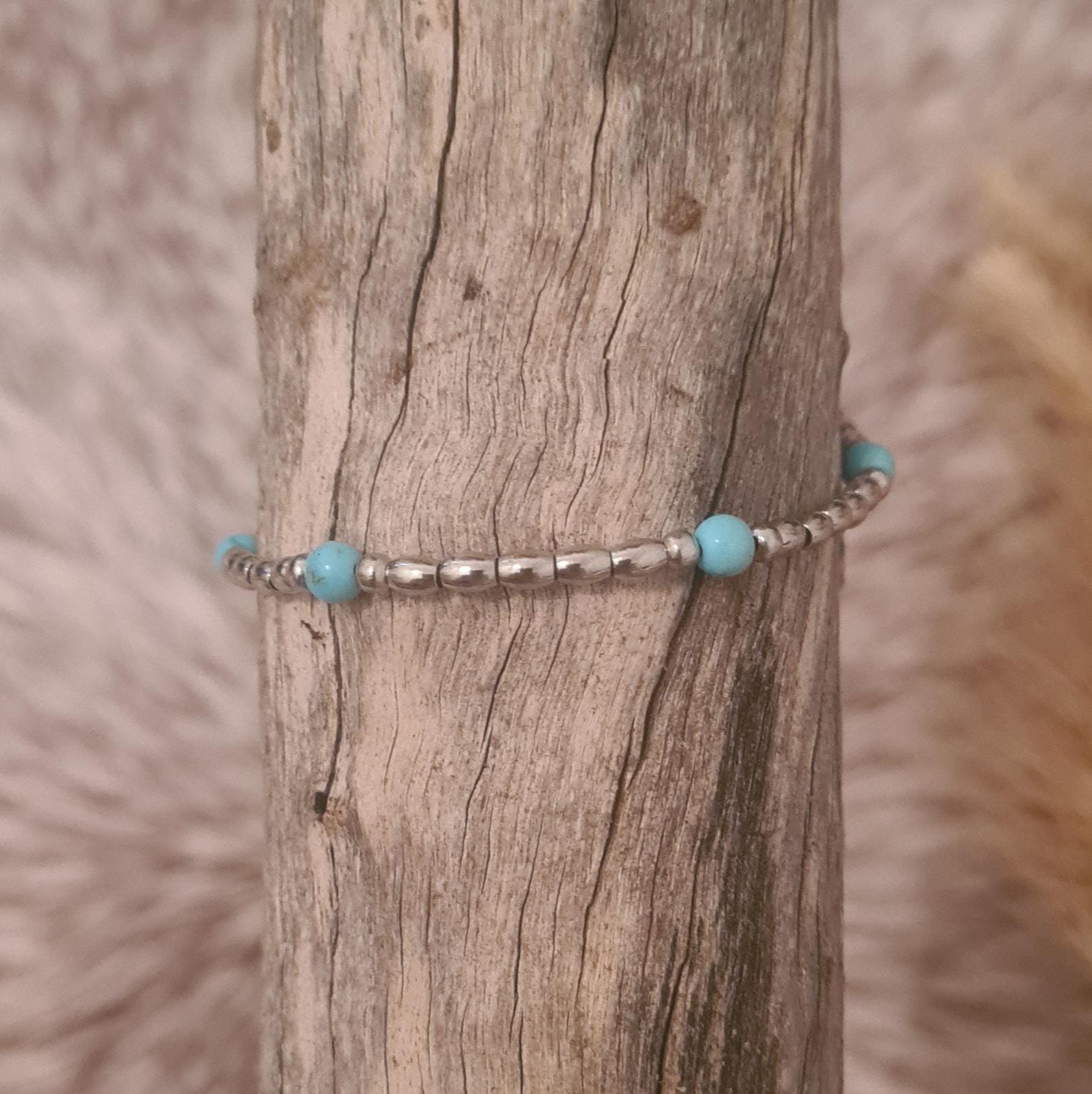 The Road Less Travelled genuinel turquoise beaded bracelet.